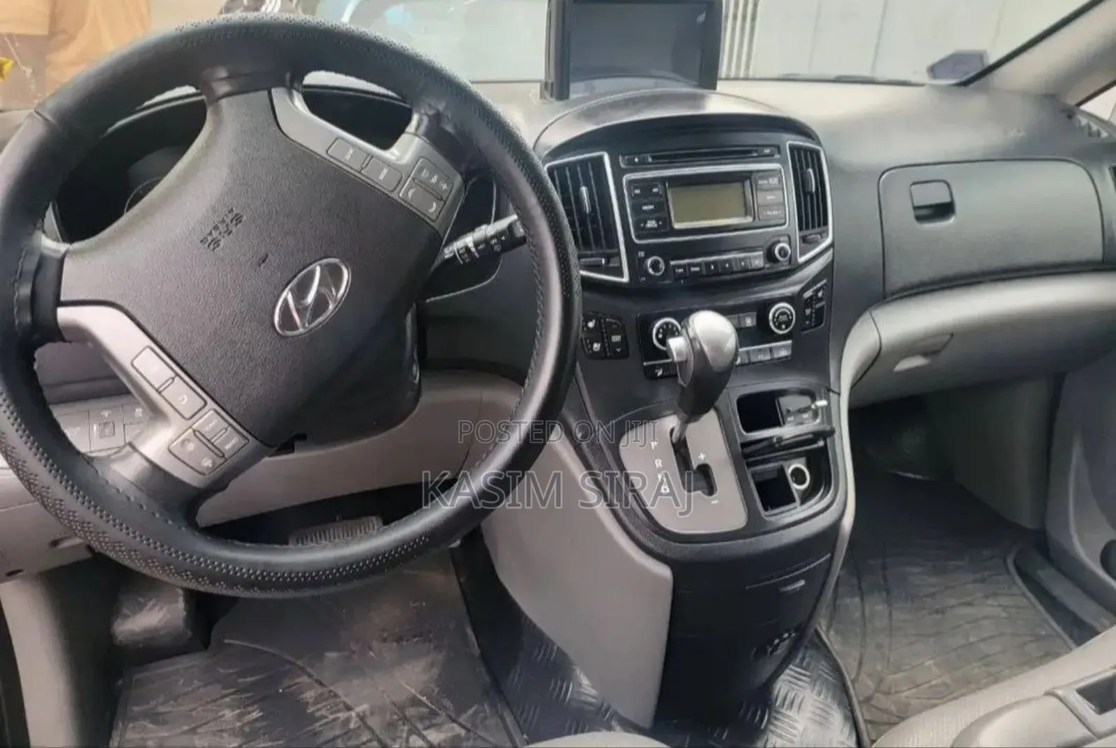 Hyundai Starex 2021 Black