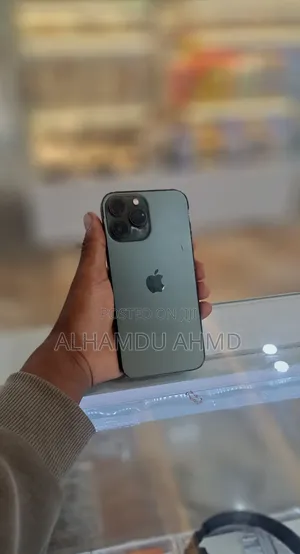 Photo - Apple iPhone 13 Pro Max 256 GB