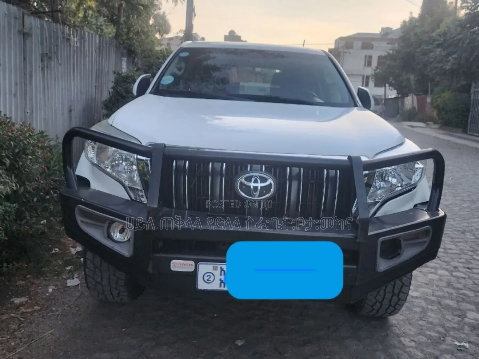 Toyota Land Cruiser Prado 2014 White