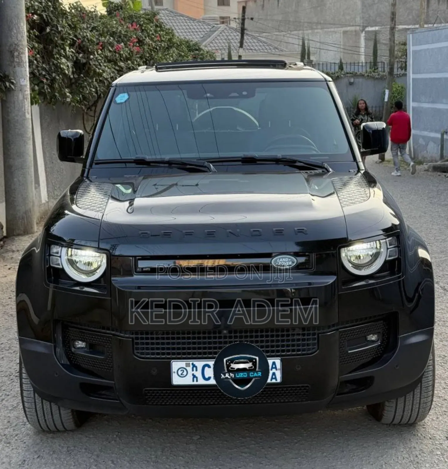 Land Rover Defender 2024 Black