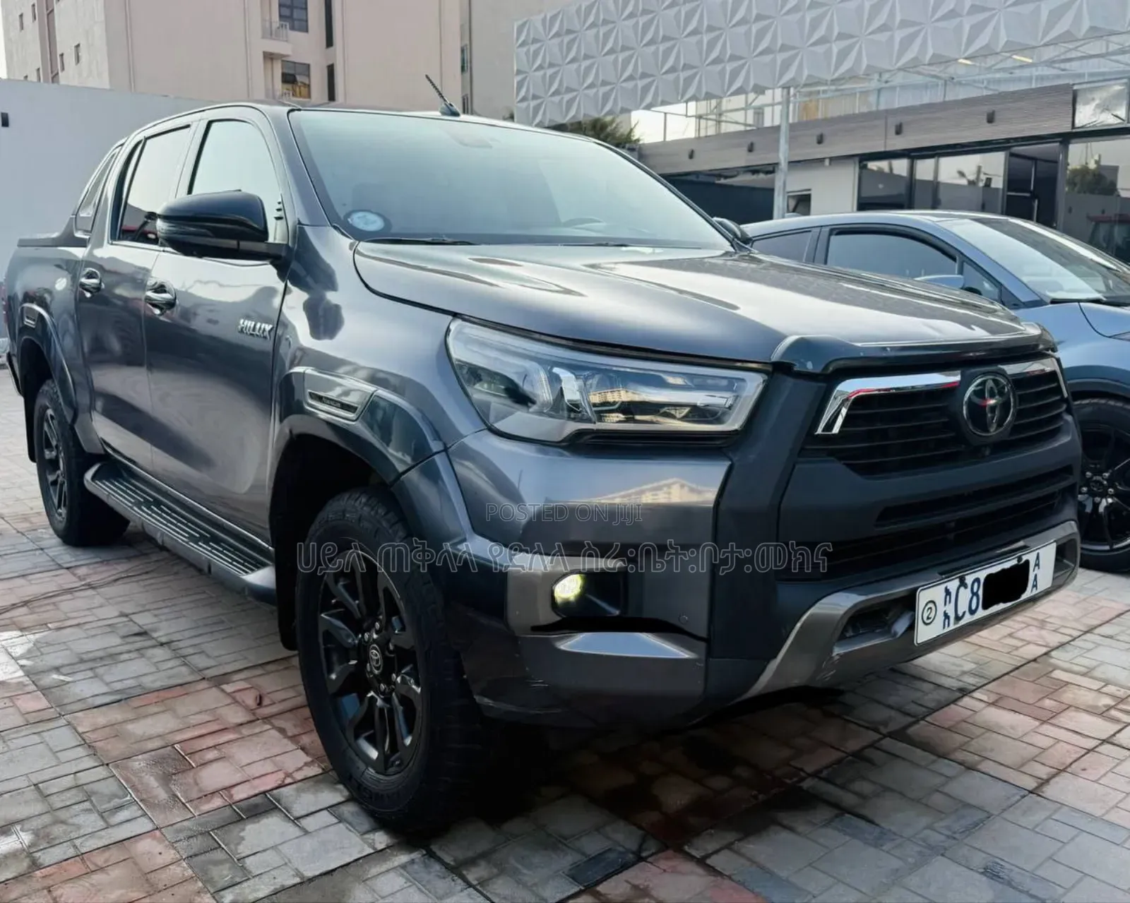 Toyota Hilux 2023 Gray