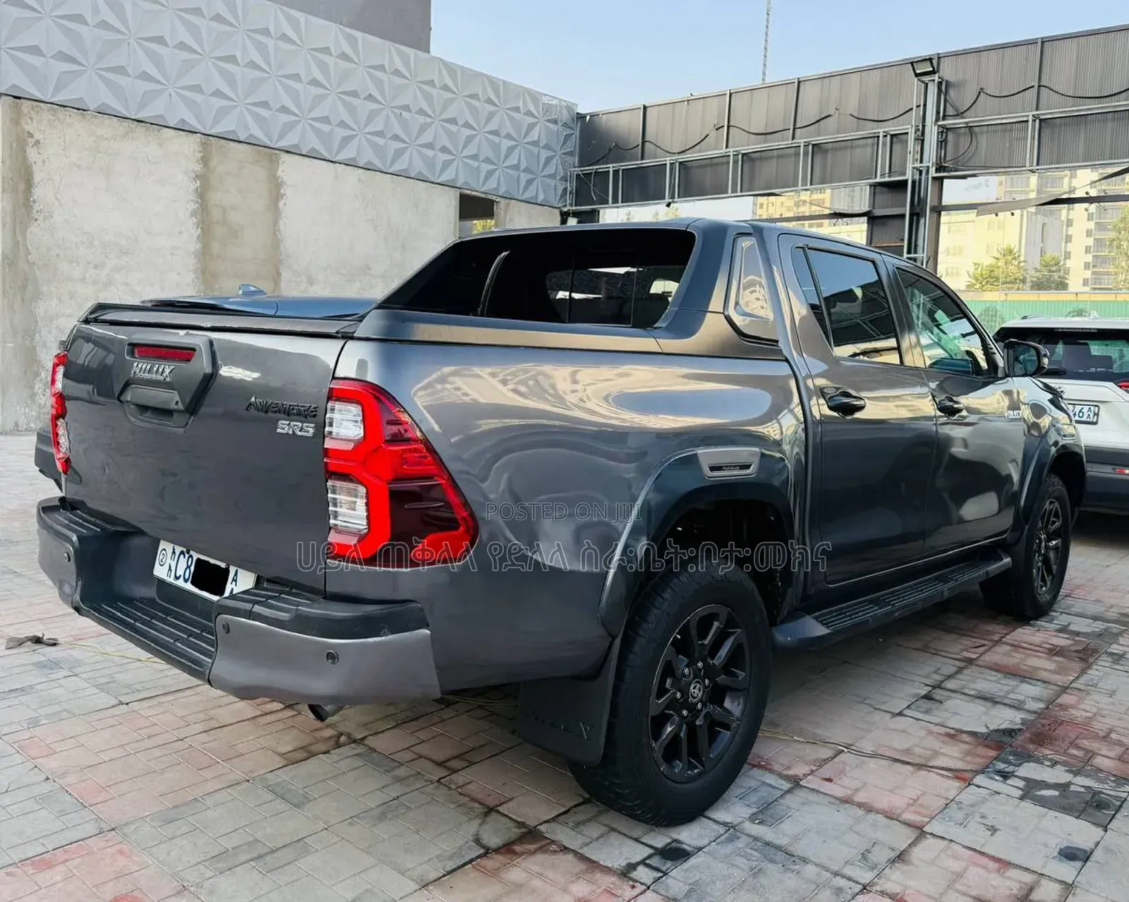 Toyota Hilux 2023 Gray