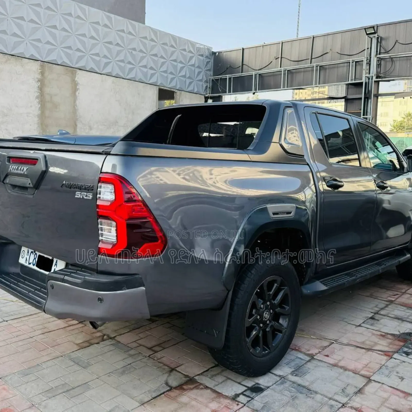 Toyota Hilux 2023 Gray