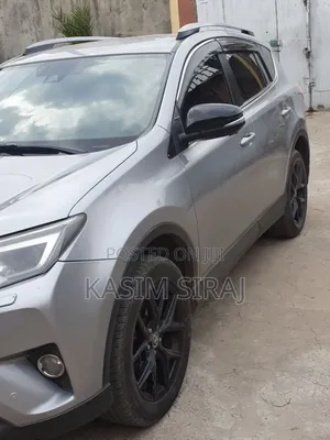 Toyota RAV4 Adventure 4dr SUV (2.5L 4cyl 6A) 2018 Silver