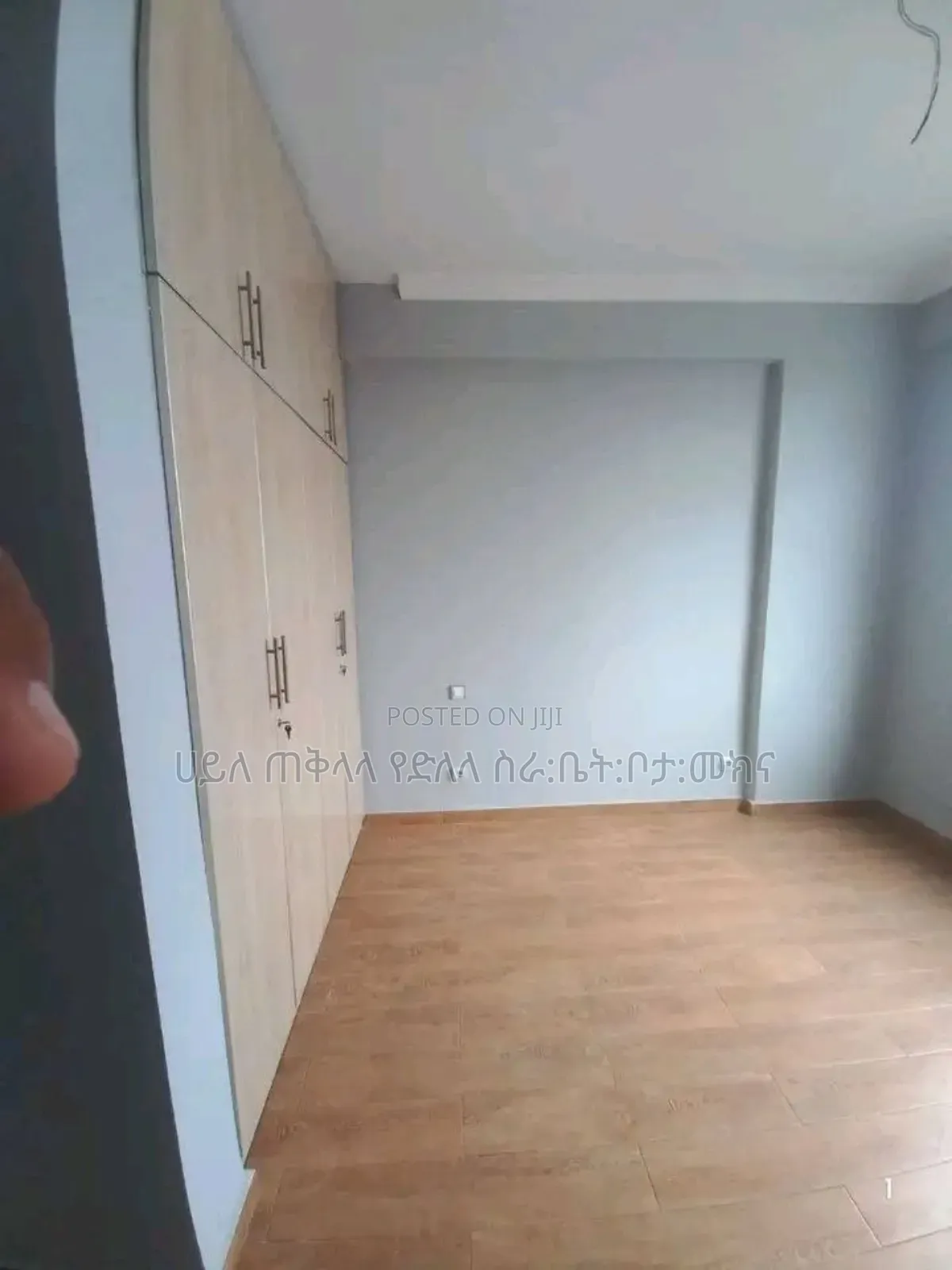 Furnished 3bdrm Apartment in Nohi Real State, Yeka for sale