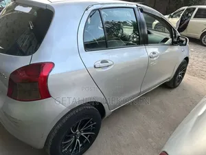 Toyota Yaris 2006 Silver