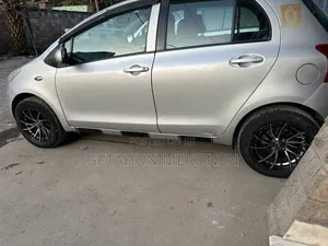 Toyota Yaris 2006 Silver