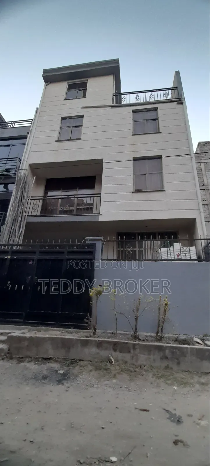 6bdrm House in Haile Garment, Nifas Silk-Lafto for sale