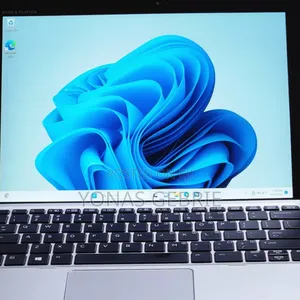 New Laptop HP X2 8GB Intel Core M SSD 256GB