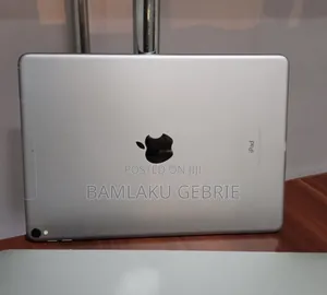 Photo - New Apple iPad Pro 256 GB