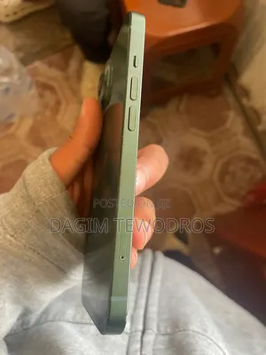 Apple iPhone 13 128 GB