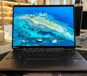 New Laptop HP Spectre 16GB Intel Core I7 SSD 1T