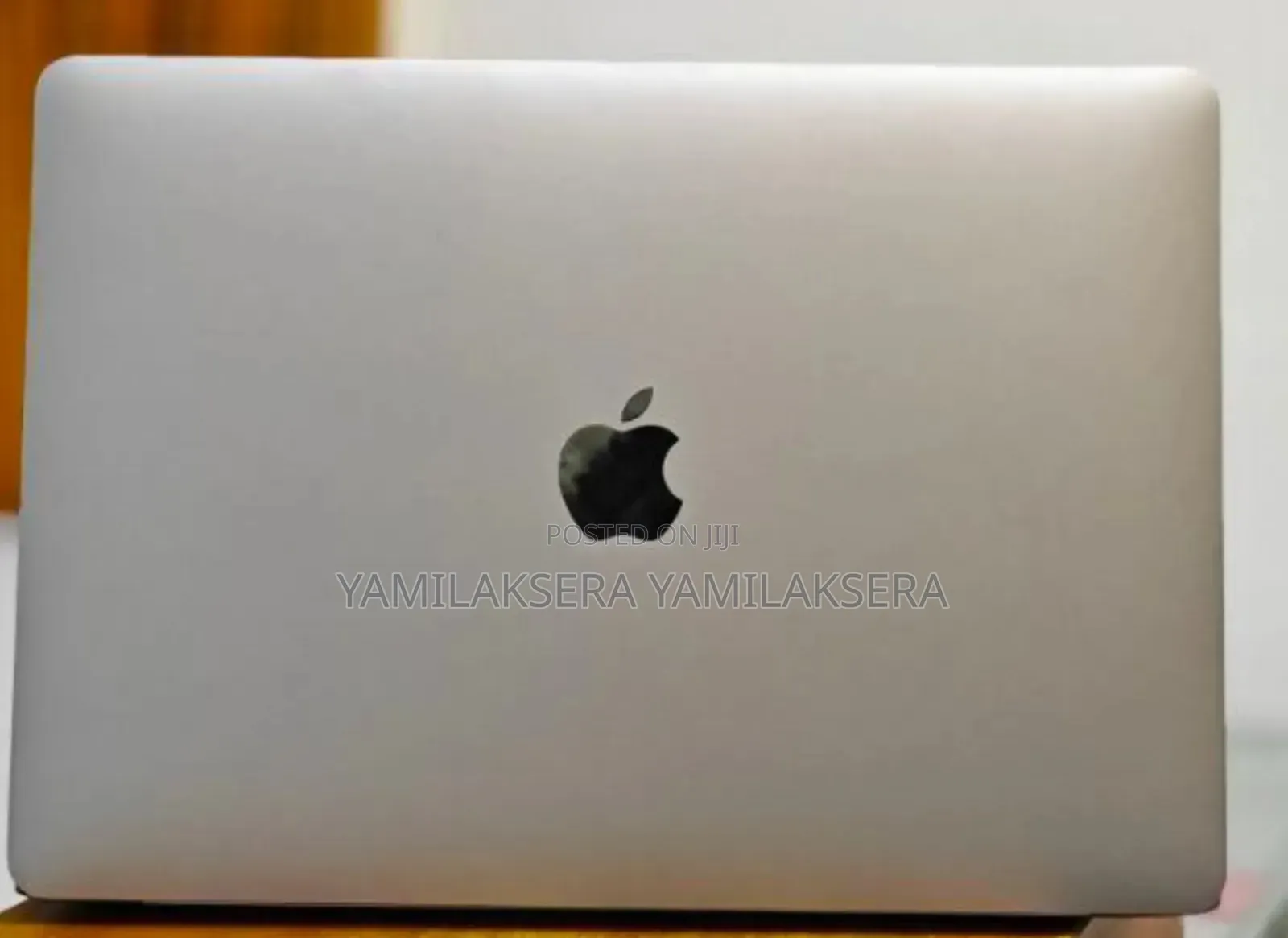 New Laptop Apple MacBook Air 2020 M1 16GB Apple M1 SSD 512GB