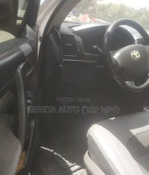 Toyota Land Cruiser 2008 White