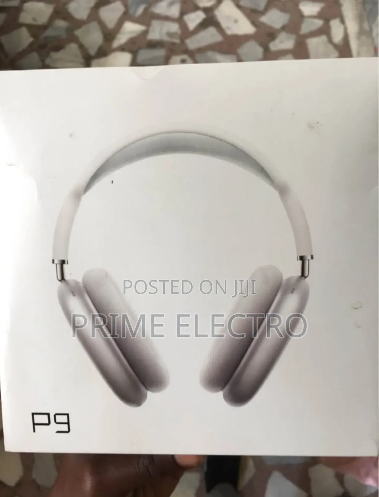 ውበትን ኩልል ካለ የድምፅ ጥራት ጋር የያዘው P9 Headset እንዎ