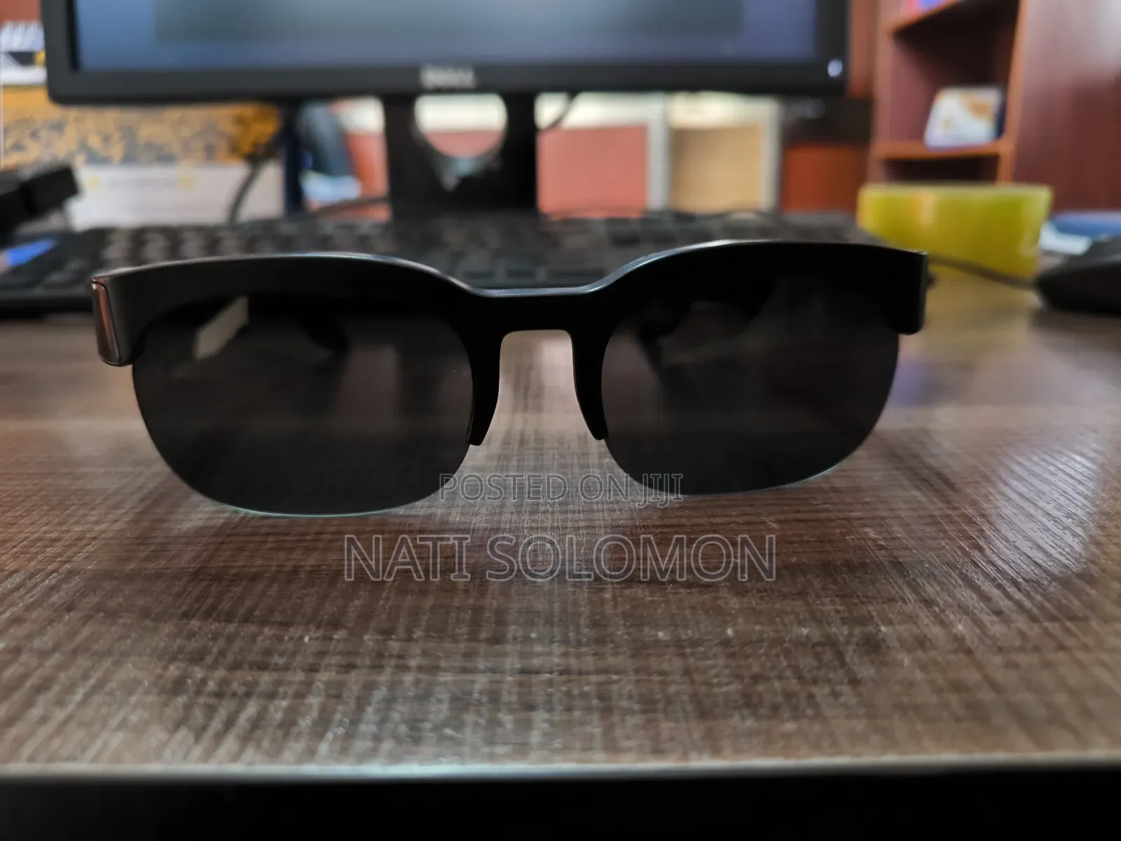 Wireless Smart Glass