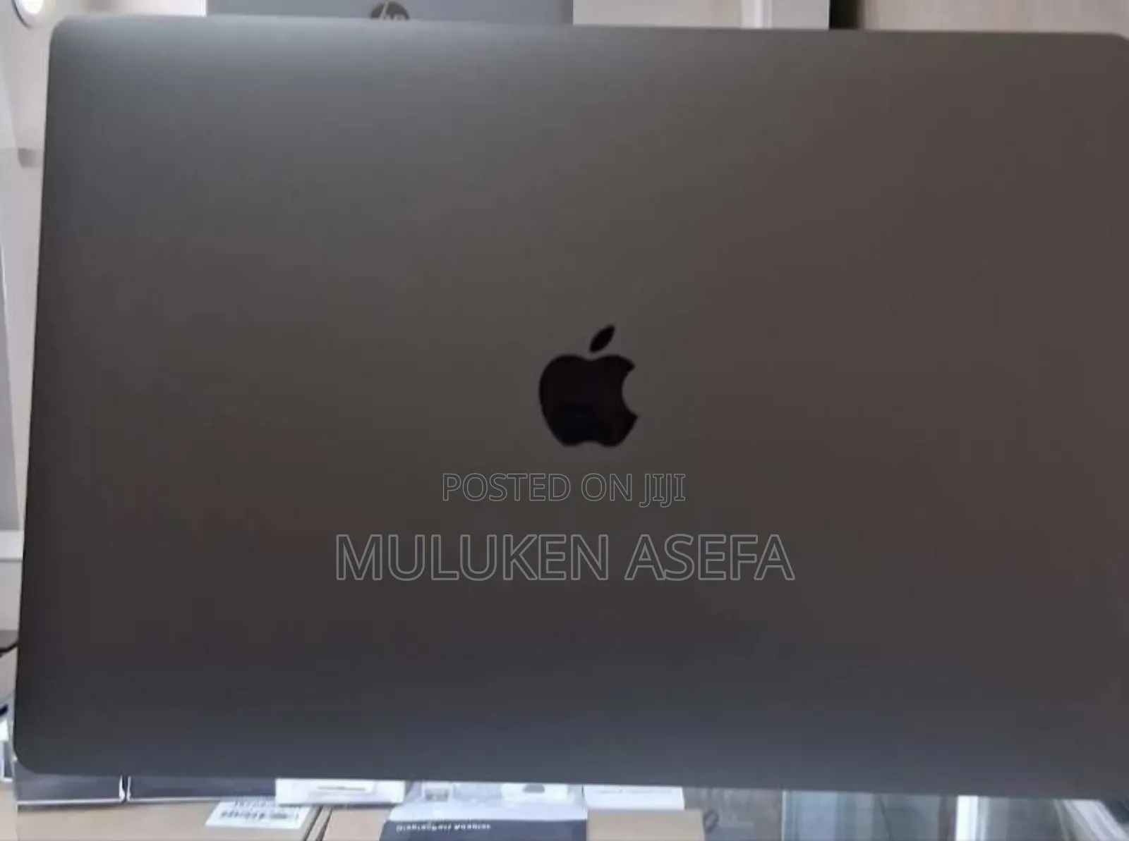 New Laptop Apple MacBook Pro 2019 32GB Intel Core I9 SSD 512GB