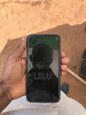 Apple iPhone X 64 GB White