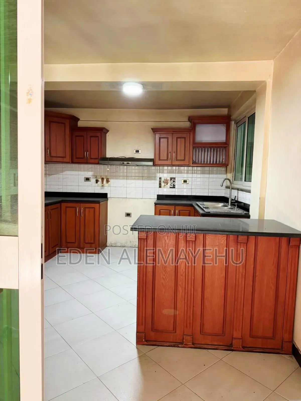 4bdrm House in Nifas Silk-Lafto for sale