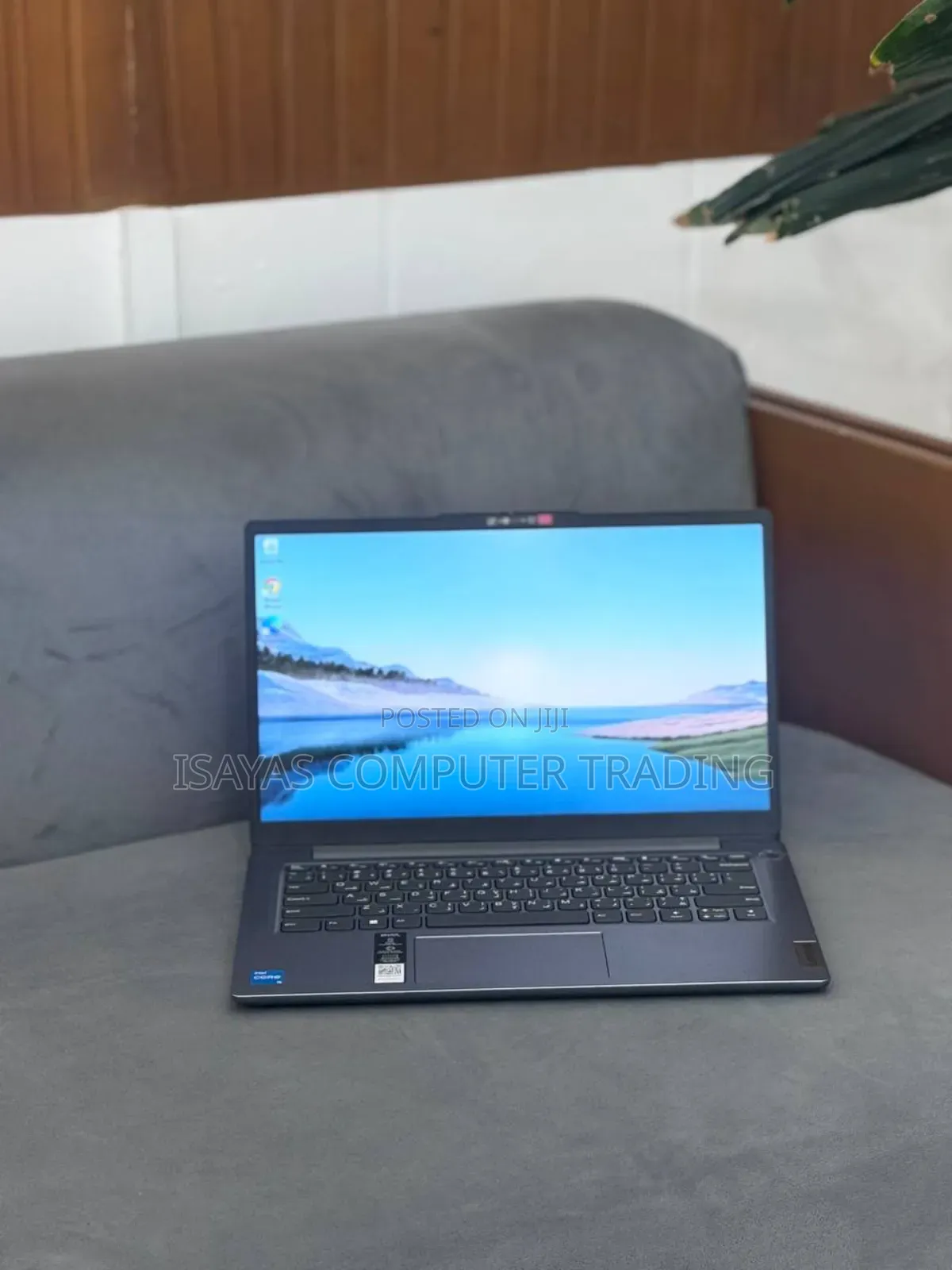 New Laptop Lenovo Ideapad 3 8GB Intel Core I3 SSD 256GB