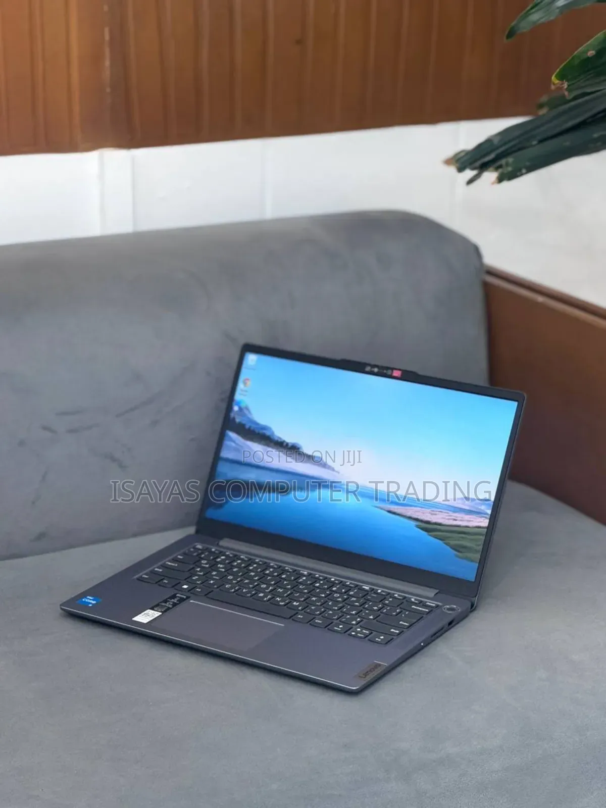 New Laptop Lenovo Ideapad 3 8GB Intel Core I3 SSD 256GB