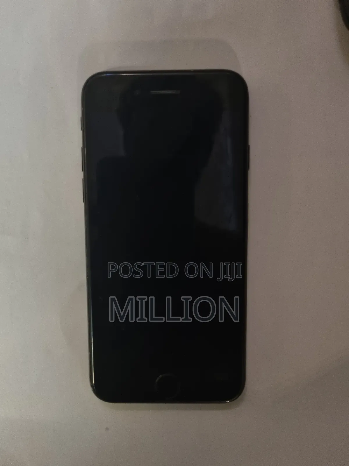 Apple iPhone 7 32 GB Black