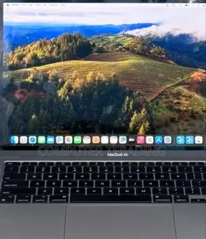 New Laptop Apple MacBook Air 2020 8GB Apple M1 SSD 128GB