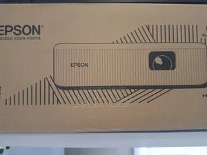 Epson W01 Projecter