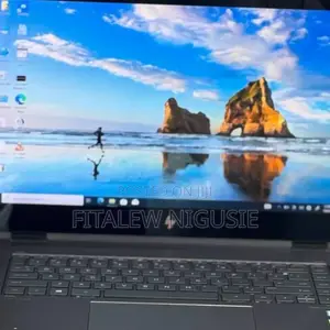 New Laptop HP Spectre X360 16GB Intel Core I7 SSD 512GB