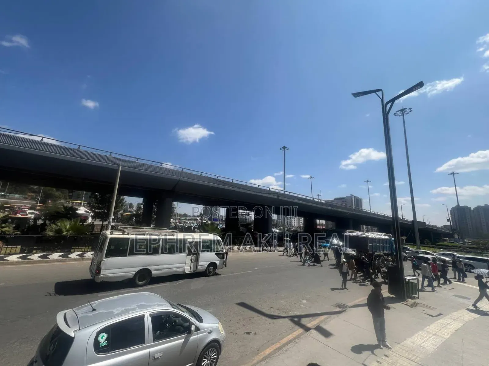 የንግድ ሱቅ ሽያጭ