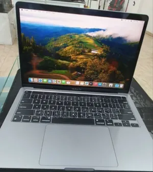 Photo - New Laptop Apple MacBook Pro 2022 M2 8GB Apple M2 SSD 256GB