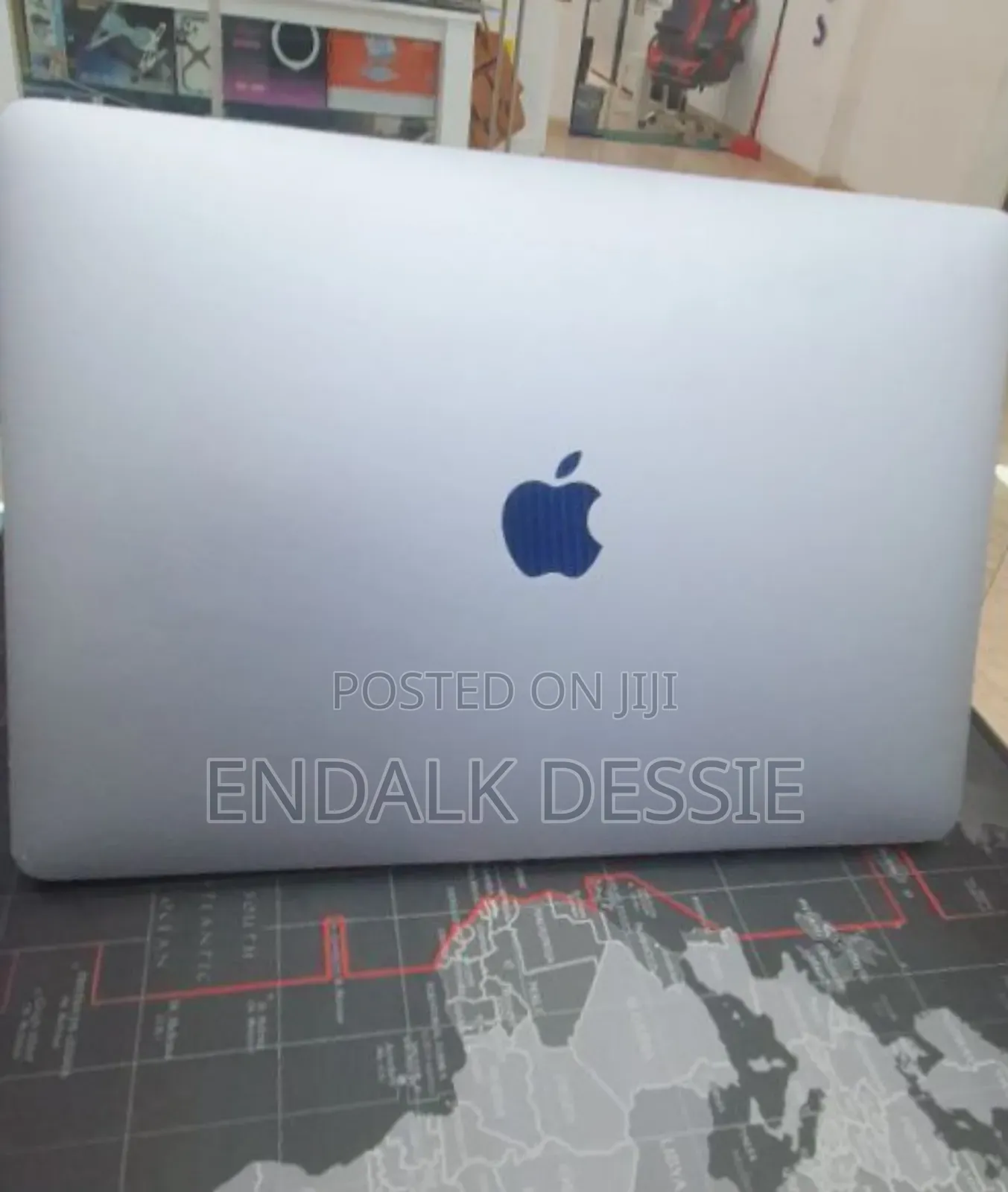New Laptop Apple MacBook Pro 2022 M2 8GB Apple M2 SSD 256GB