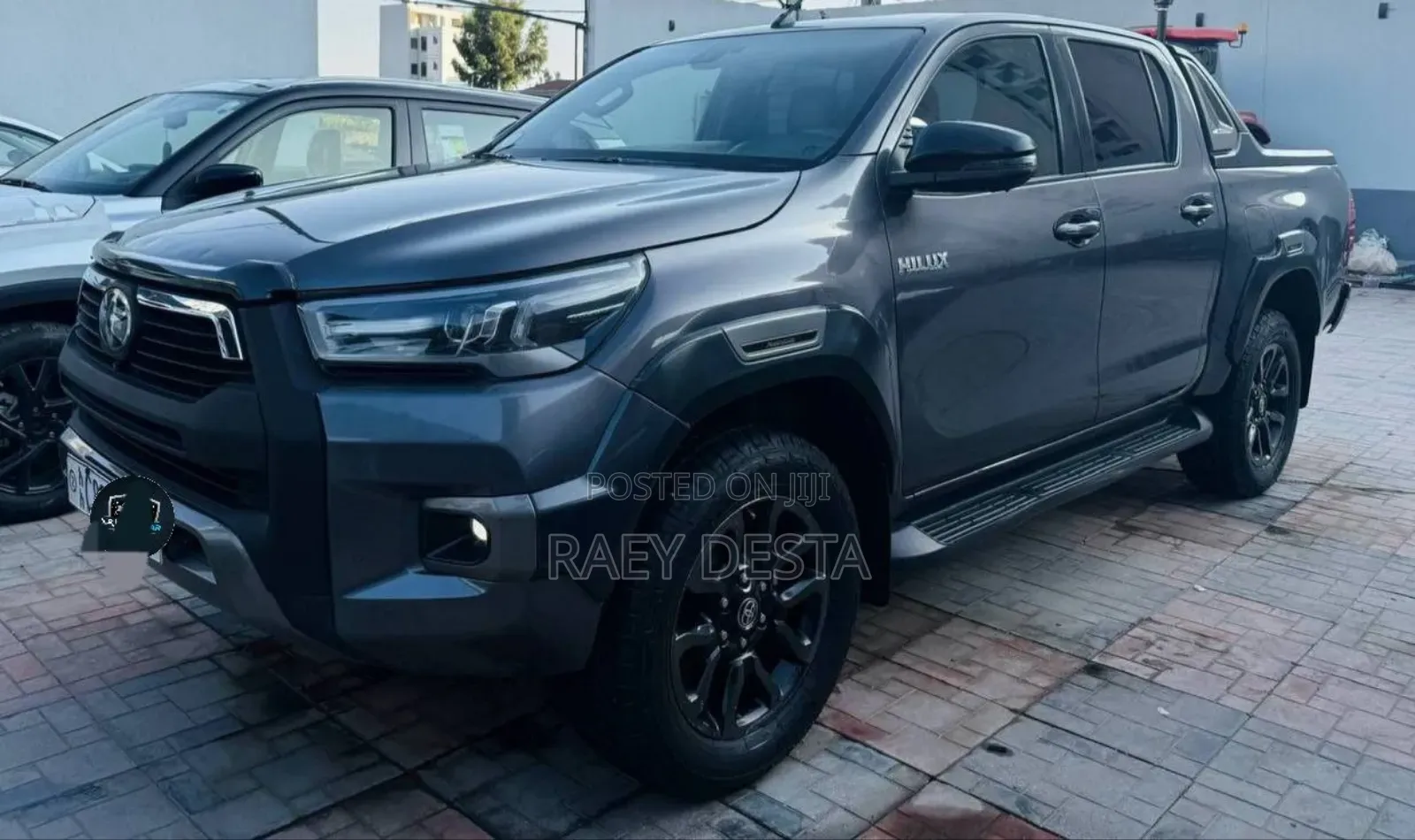 Toyota Hilux 2022 Gray