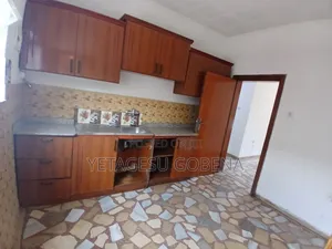 3bdrm House in Bole for rent