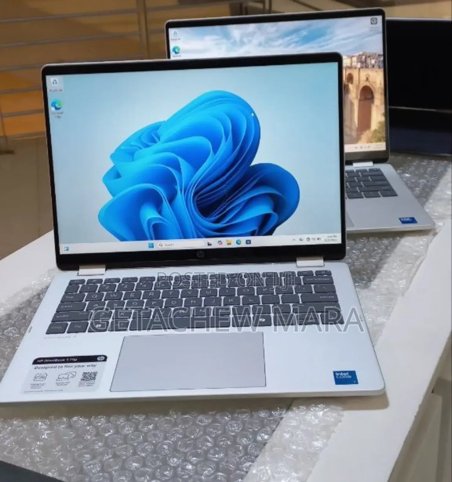 New Laptop HP OmniBook 5 Flip 16GB Intel Core I7 SSD 1T