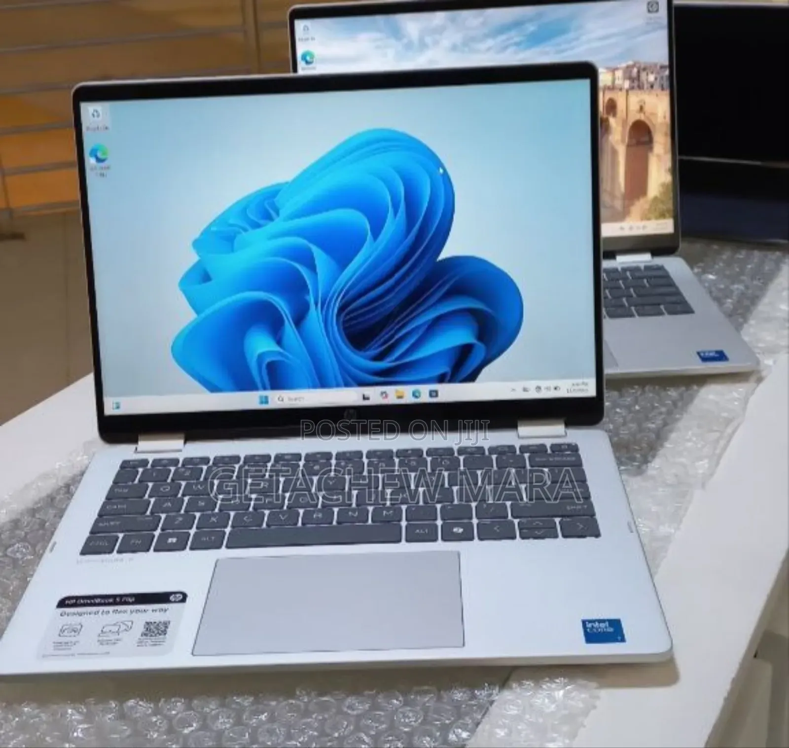 New Laptop HP OmniBook 5 Flip 16GB Intel Core I7 SSD 1T