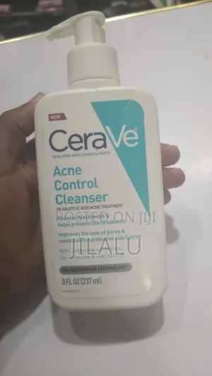 Photo - Cerve Acne Control Clenser 237 Ml