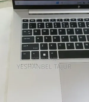 New Laptop HP EliteBook 840 G10 16GB Intel Core I5 SSD 512GB