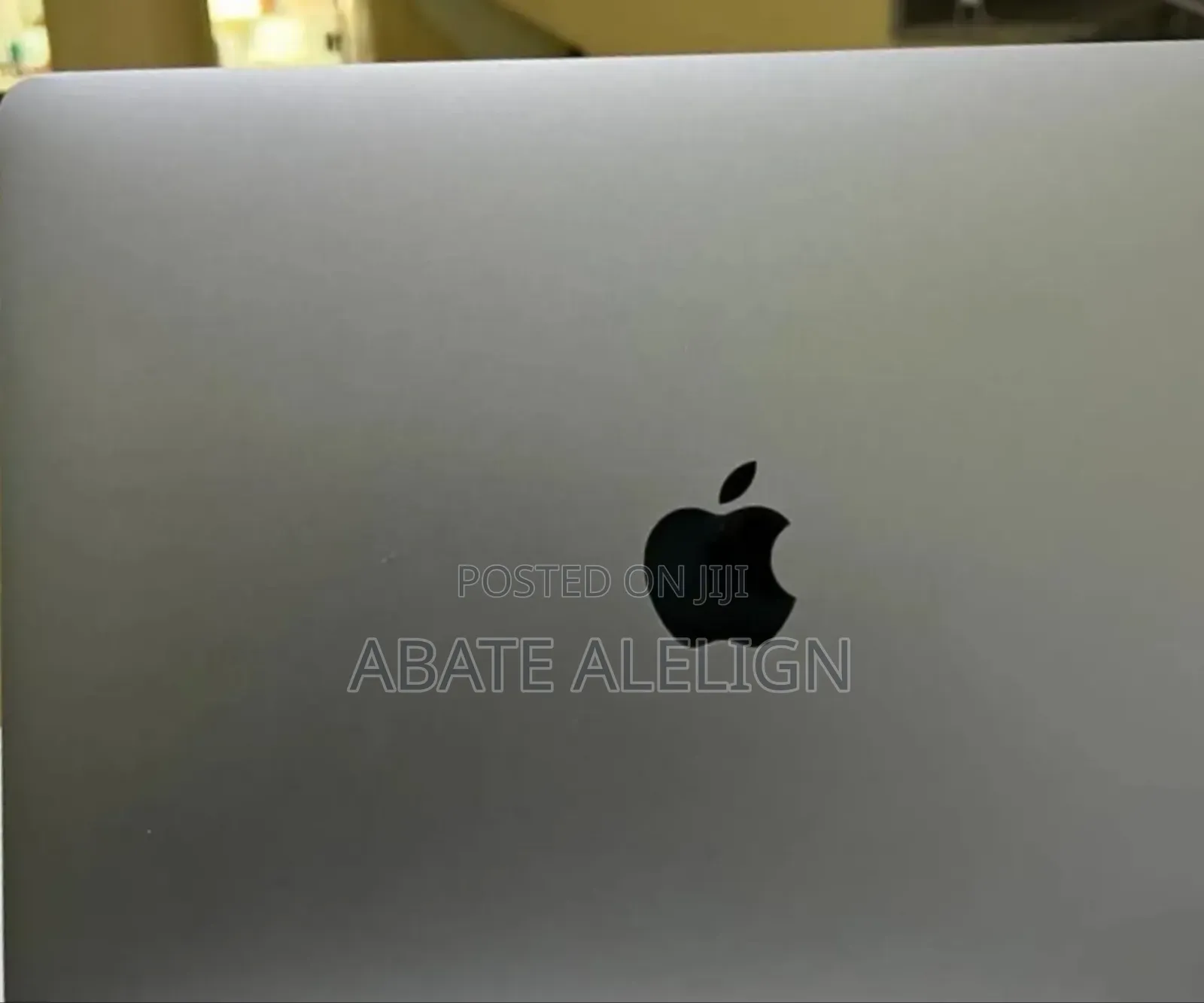New Laptop Apple MacBook Pro 2019 8GB Intel Core M SSD 128GB