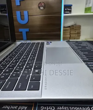 New Laptop HP 16GB Intel Core I7 SSD 512GB