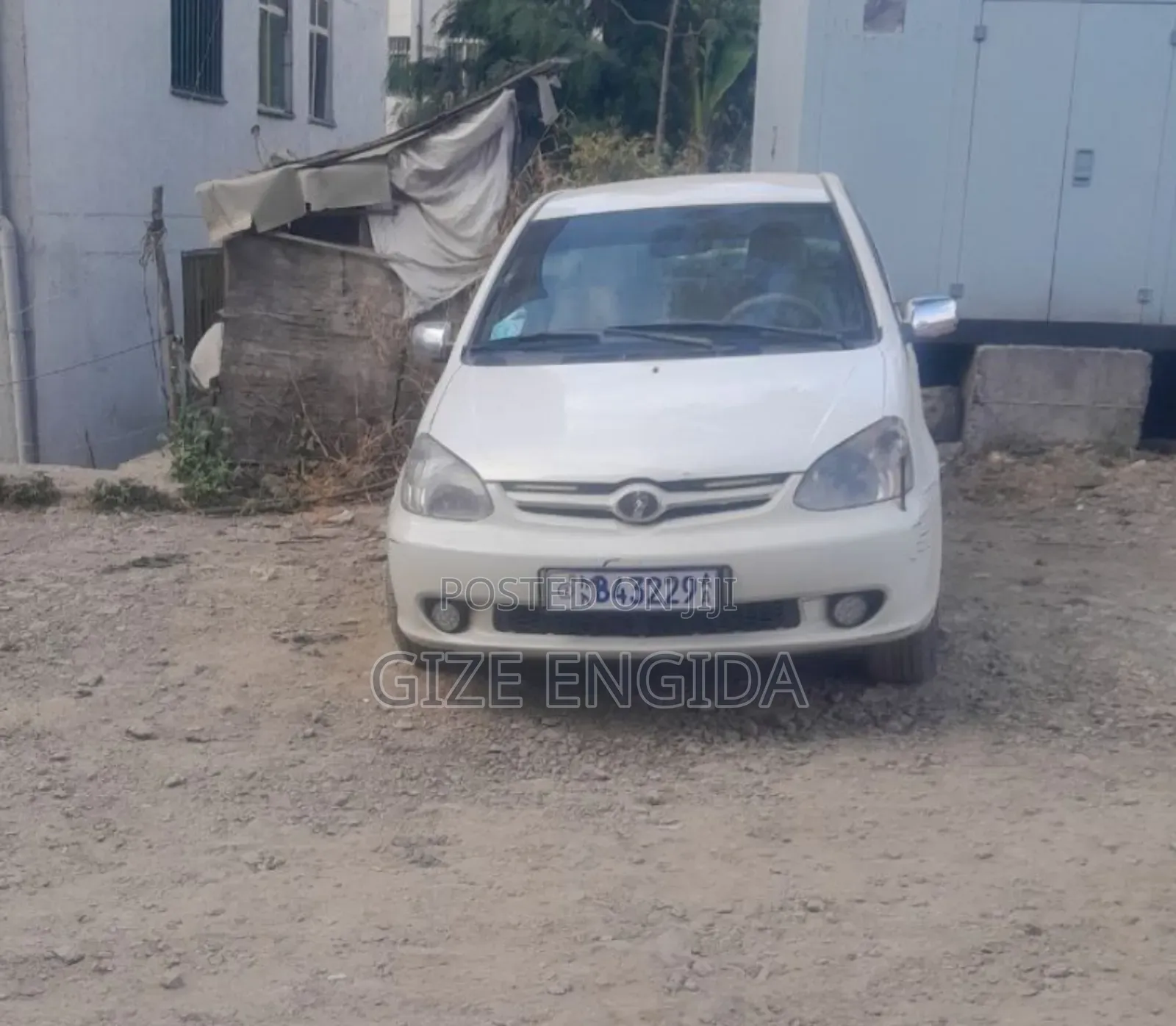 Toyota Yaris 2005 White