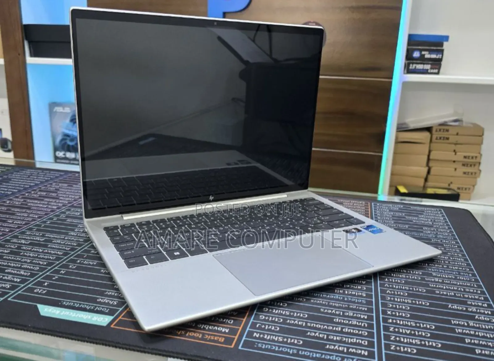 New Laptop HP Dragonfly G2 16GB Intel Core I7 SSD 512GB