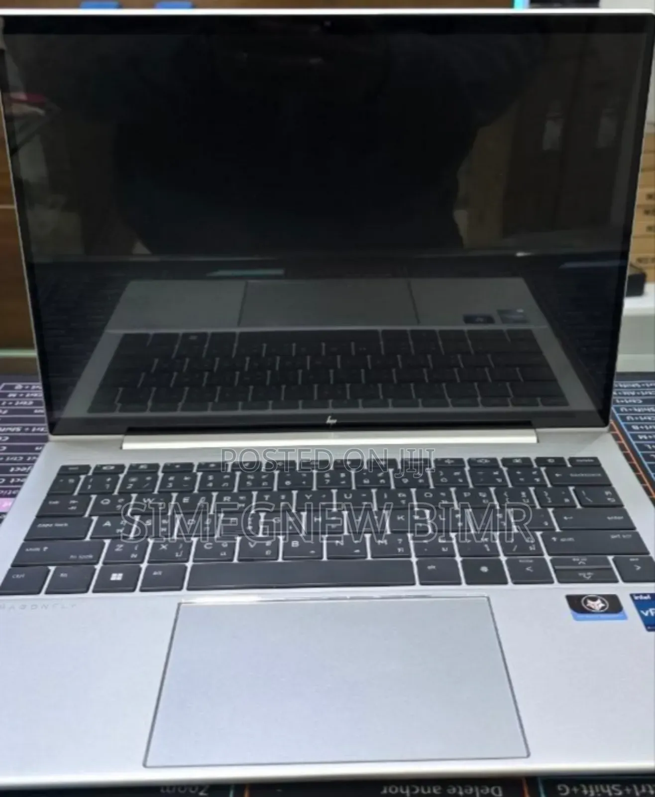 New Laptop HP Dragonfly Folio 16GB Intel Core I7 SSD 512GB