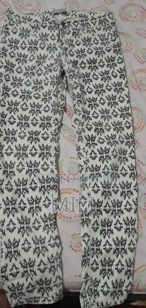 የሴቶች ጂንስ ሱሪ