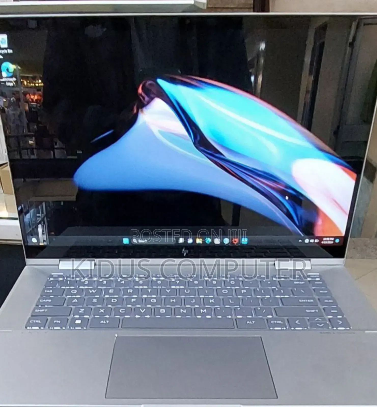 New Laptop HP Envy X360 16GB Intel Core I7 SSD 512GB