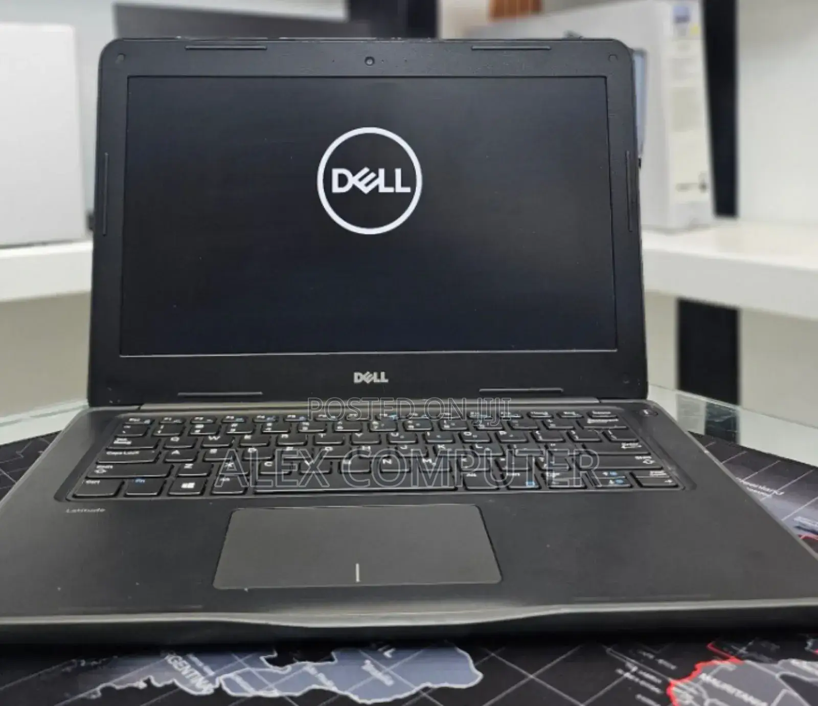 New Laptop Dell Latitude 3380 8GB Intel Core I5 SSD 256GB