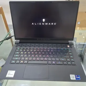 New Laptop Alienware M15 R3 32GB Intel Core I9 SSD 1T