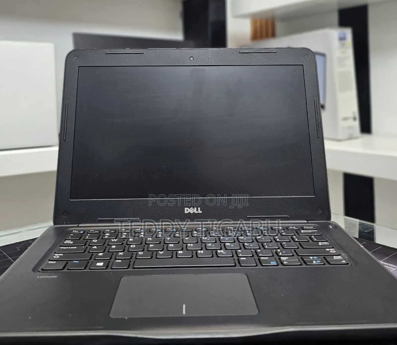 New Laptop Dell Latitude 3380 8GB Intel Core I5 SSD 256GB