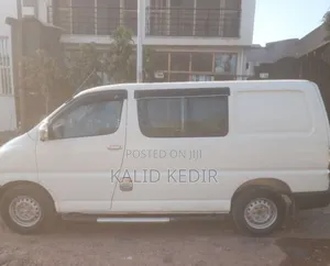 Toyota HiAce 1997 White