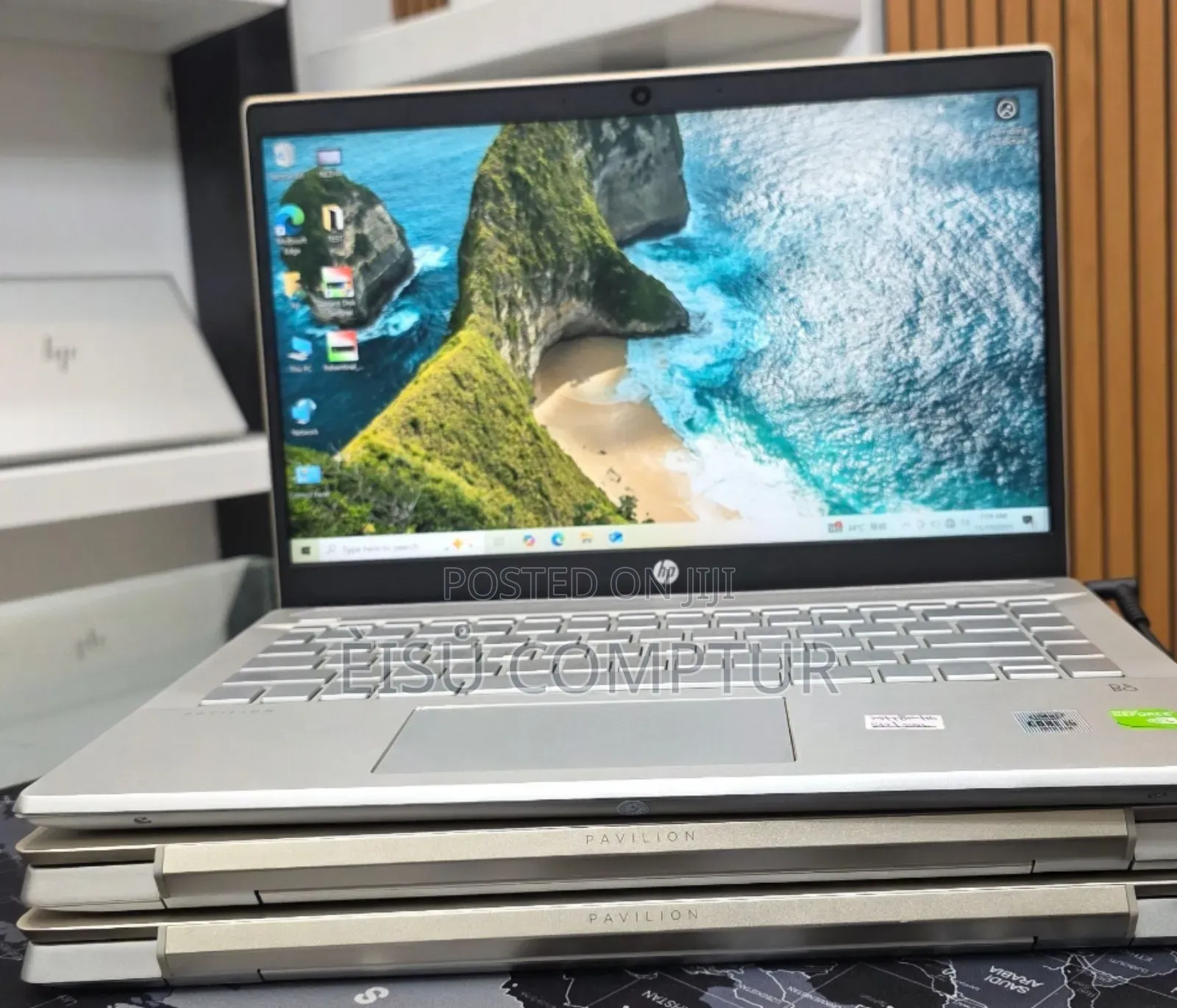 New Laptop HP Pavilion 10 16GB Intel Core I5 SSD 512GB